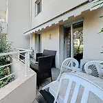 90M2 Terrasse, Piscine, Garage, 2 Chambres