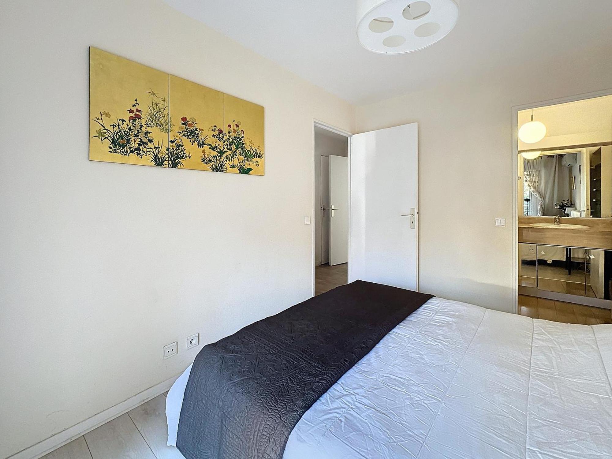 Appartement 90m2 Terrasse, Piscine, Garage, 2